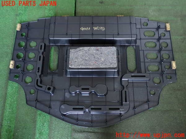 2UPJ-9240117772]マークX(GRX120)ラゲッジトレイ2 中古_2