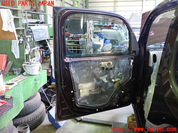 2UPJ-9240121260]キューブ(Z12)左前ドア 中古 CENTRAL M2E3 43R-00018_4