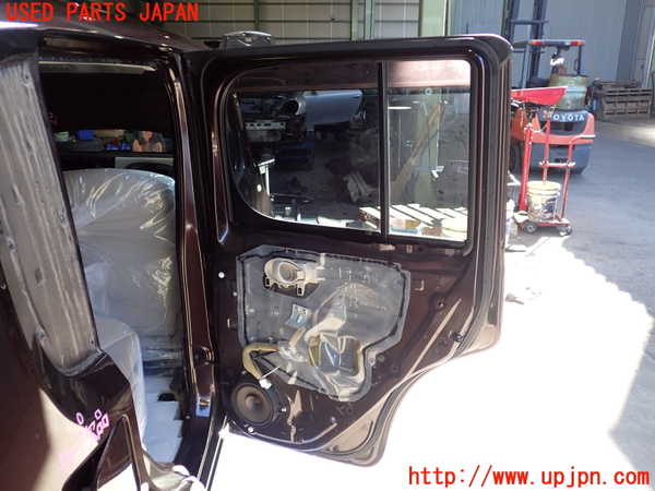 2UPJ-9240121290]キューブ(Z12)右後ドア 中古 CENTRAL M262 43R-006714_4