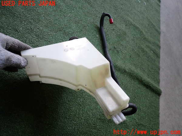 2UPJ-9240122410]キューブ(Z12)ラジエータータンク 中古_2