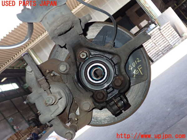 2UPJ-9240124290]キューブ(Z12)右フロントナックルハブ 中古_2