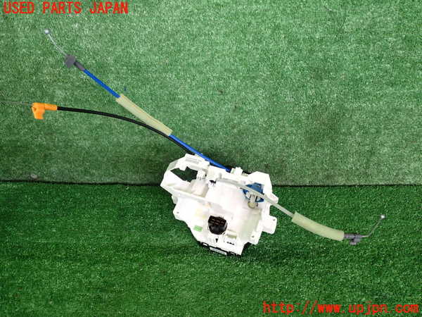 2UPJ-9240126066]キューブ(Z12)エアコンスイッチ1 中古_3
