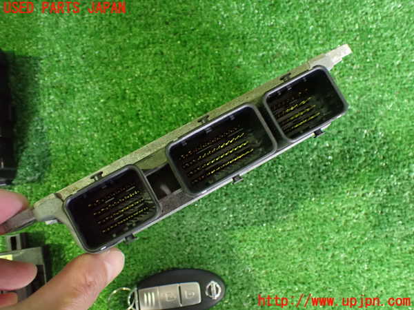2UPJ-9240126110]キューブ(Z12)エンジンコンピューター 中古_3