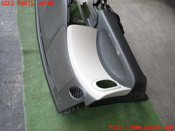 2UPJ-9240127505]キューブ(Z12)ダッシュボード 中古_3