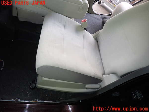 2UPJ-9240127065]キューブ(Z12)助手席シート 中古_2