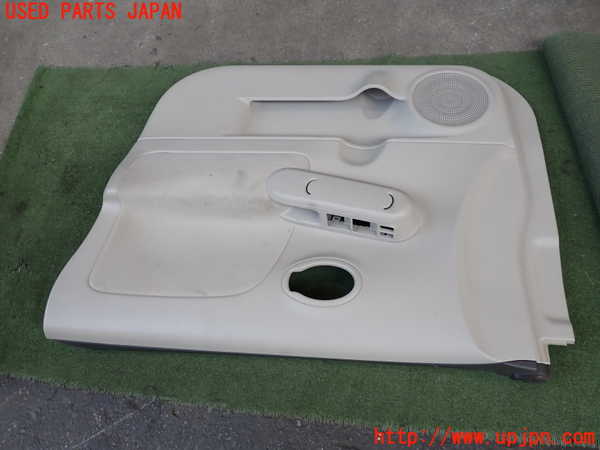 2UPJ-9240121234]キューブ(Z12)右前ドア内張り 中古_2