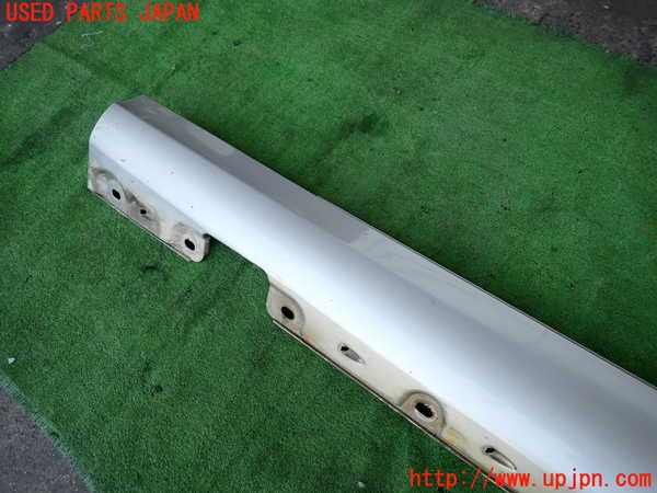 2UPJ-9240131392]ベンツ C180 コンプレッサー(203046)(W203系)左サイドステップ 中古_2