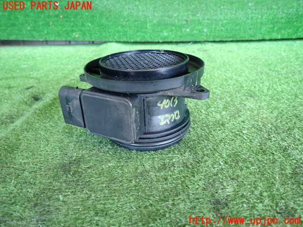 2UPJ-9240136320]ベンツ C180 コンプレッサー(203046)(W203系)エアフロメーター 中古_2