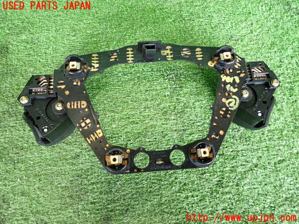2UPJ-9240136307]ベンツ C180 コンプレッサー(203046)(W203系)スイッチ2 中古_2