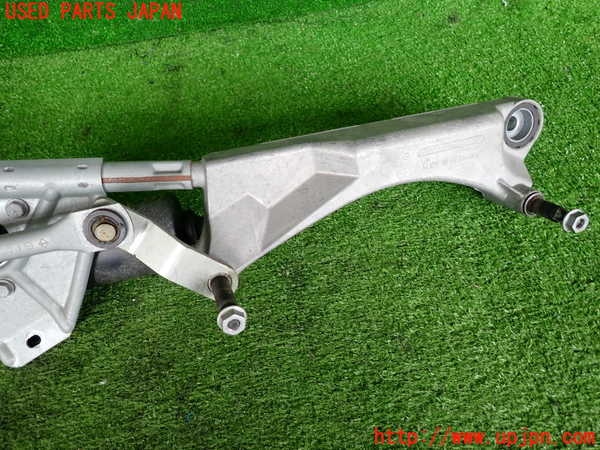2UPJ-9240136770]ベンツ C180 コンプレッサー(203046)(W203系)フロントワイパーモーター 中古_3