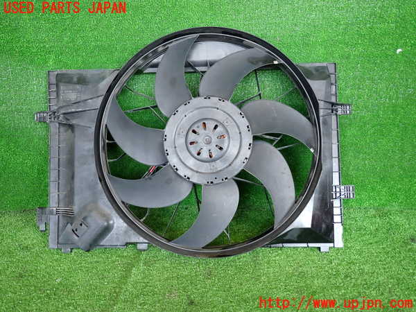 2UPJ-9240136836]ベンツ C180 コンプレッサー(203046)(W203系)電動ファン1 中古_2