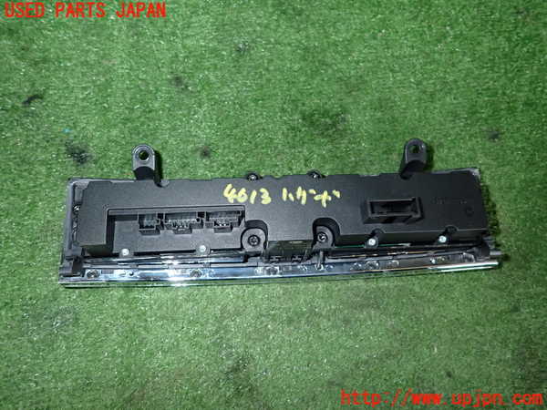 2UPJ-9240136290]ベンツ C180 コンプレッサー(203046)(W203系)ハザードスイッチ 中古_2