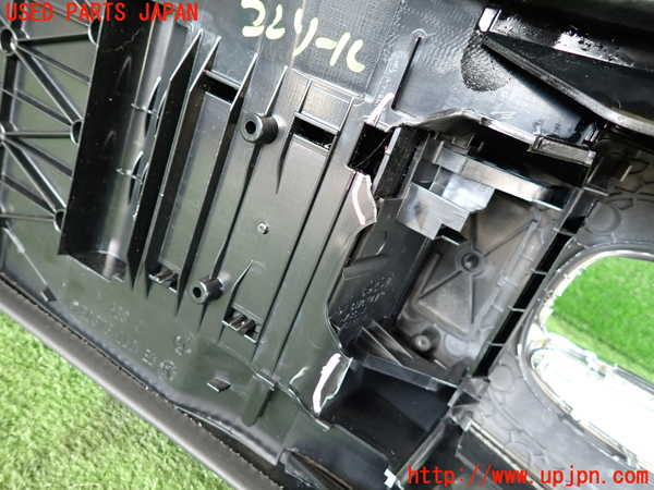 2UPJ-9240137540]ベンツ C180 コンプレッサー(203046)(W203系)センターコンソール (ジャンク品) 中古_5