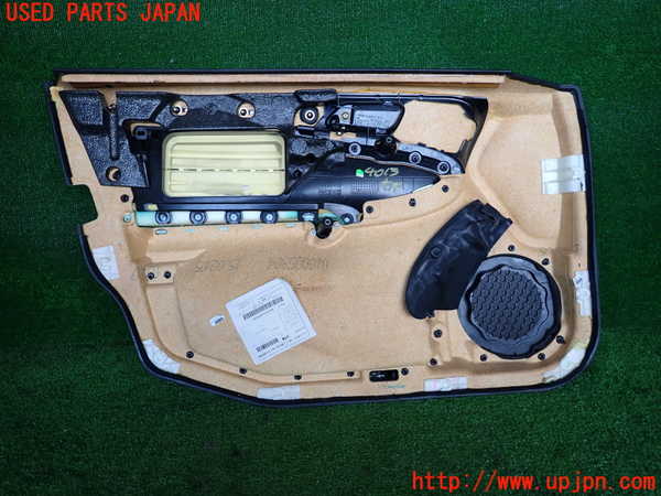 2UPJ-9240131234]ベンツ C180 コンプレッサー(203046)(W203系)右前ドア内張り 中古_2