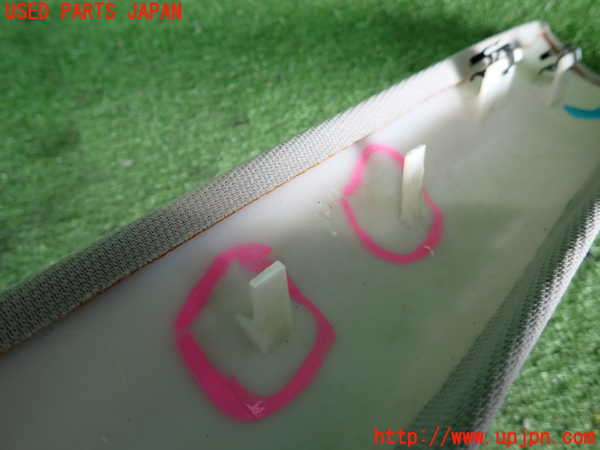 2UPJ-9240137660]ベンツ C180 コンプレッサー(203046)(W203系)左フロントピラートリム 中古_4