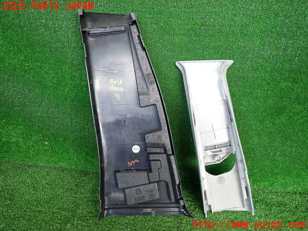 2UPJ-9240137665]ベンツ C180 コンプレッサー(203046)(W203系)右センターピラートリム 中古_5