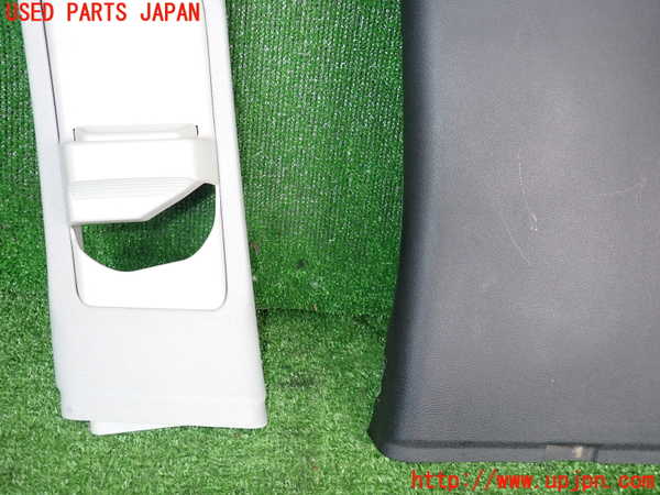 2UPJ-9240137670]ベンツ C180 コンプレッサー(203046)(W203系)左センターピラートリム 中古_3