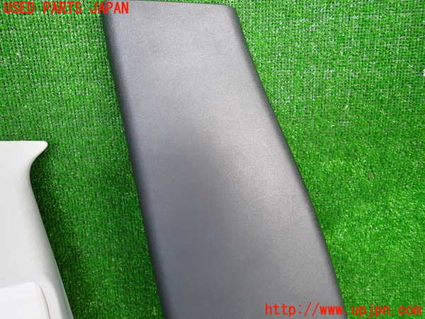 2UPJ-9240137670]ベンツ C180 コンプレッサー(203046)(W203系)左センターピラートリム 中古_4