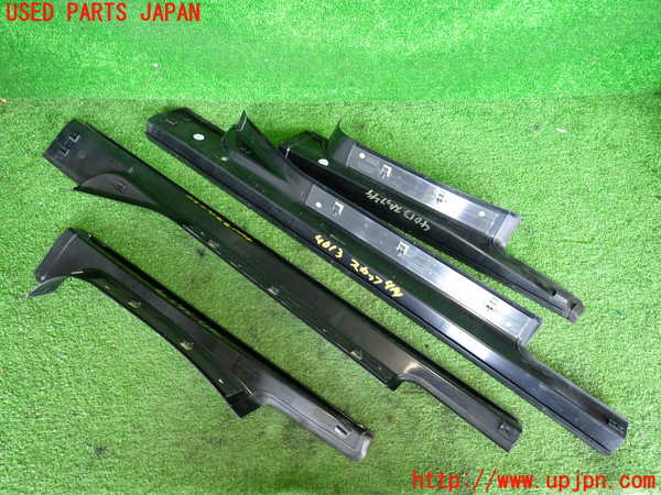 2UPJ-9240137740]ベンツ C180 コンプレッサー(203046)(W203系)スカッフプレート 中古_5