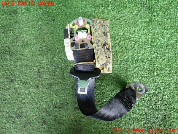 2UPJ-9240137155]ベンツ C180 コンプレッサー(203046)(W203系)右2列目シートベルト 中古_2