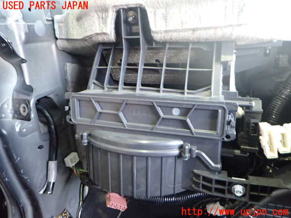 2UPJ-9240146081]オデッセイ(RB1)エバポレーター1(フロント) 中古_3