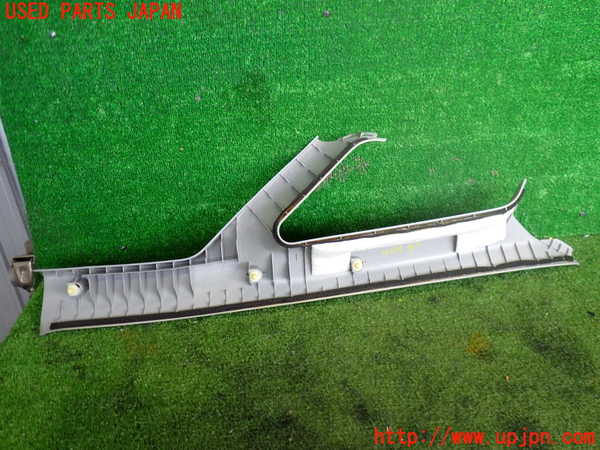 2UPJ-9240147660]オデッセイ(RB1)左フロントピラートリム 中古_2