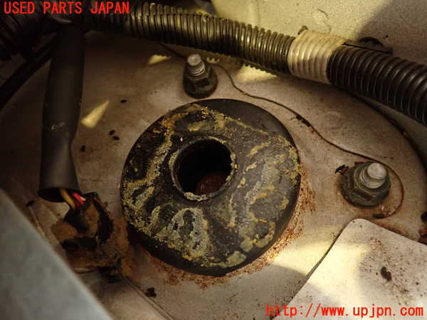 2UPJ-9240155035]スプリンター トレノ(AE92)右リアストラット 中古_3