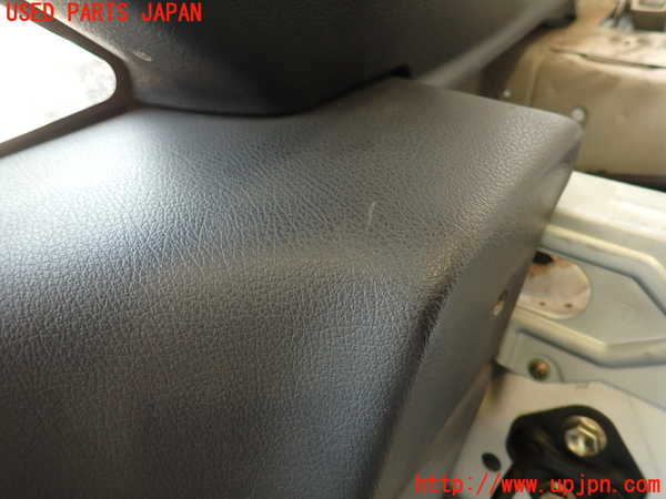 2UPJ-9240157675]スプリンター トレノ(AE92)右リアピラートリム 中古_3