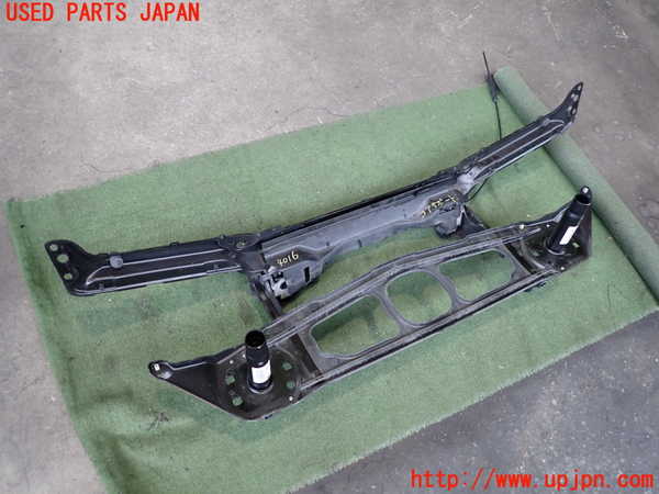 2UPJ-9240161041]BMW 318ti(AU20)コアサポート 中古 (E46)_3