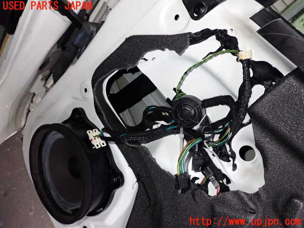 2UPJ-9240161230]BMW 318ti(AU20)右前ドア (43R-001025) 中古 (E46)_5