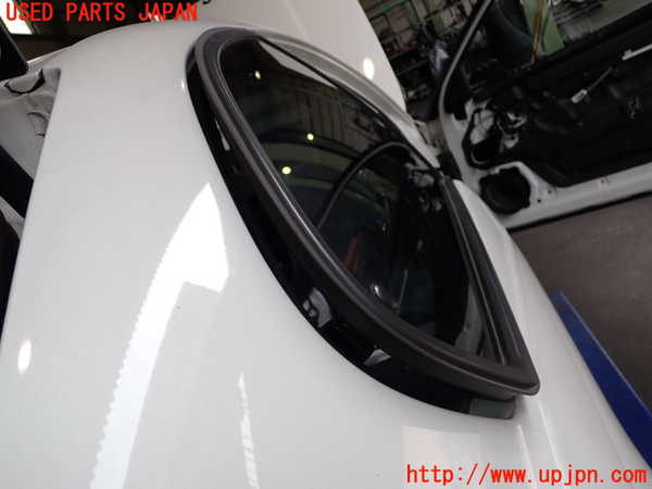 2UPJ-9240161380]BMW 318ti(AU20)右クォーターガラス (43R-00022) 中古 (E46)_2