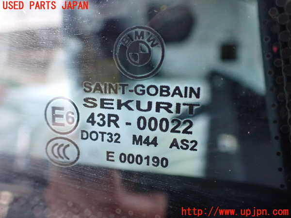 2UPJ-9240161380]BMW 318ti(AU20)右クォーターガラス (43R-00022) 中古 (E46)_3