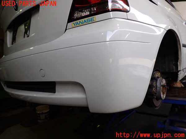 2UPJ-9240161610]BMW 318ti(AU20)リアバンパー 中古 (E46)_3