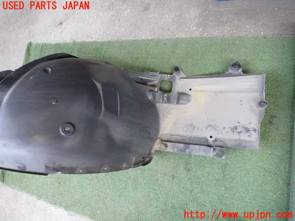 2UPJ-9240161092]BMW 318ti(AU20)左前フェンダーライナー (ジャンク品) 中古 (E46)_3
