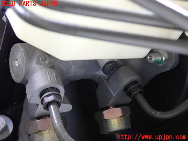 2UPJ-9240164050]BMW 318ti(AU20)ブレーキマスターシリンダー 中古 (E46)_2