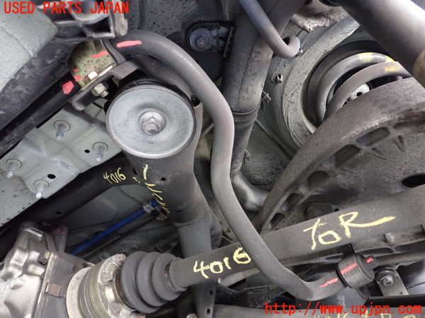 2UPJ-9240165445]BMW 318ti(AU20)リアスタビライザー 中古 (E46)_3