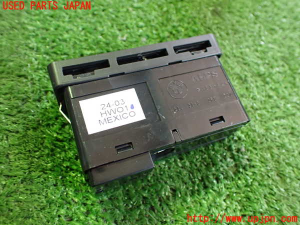 2UPJ-9240166290]BMW 318ti(AU20)ハザードスイッチ 中古 (E46)_3