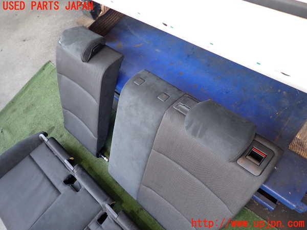2UPJ-9240167385]BMW 318ti(AU20)リアシート 中古 (E46)_2