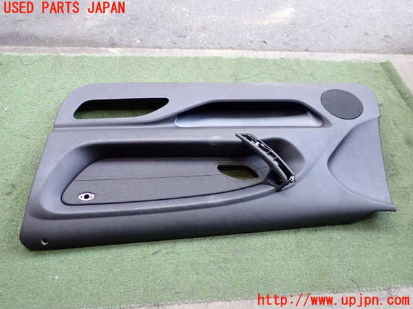 2UPJ-9240161234]BMW 318ti(AU20)右前ドア内張り (ジャンク品) 中古 (E46)_2