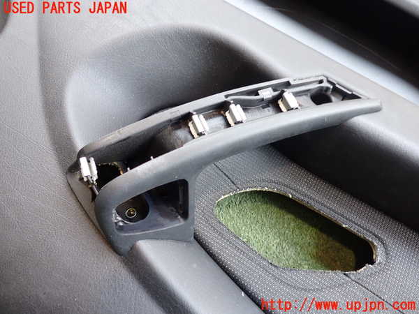 2UPJ-9240161264]BMW 318ti(AU20)左前ドア内張り (ジャンク品) 中古 (E46)_3