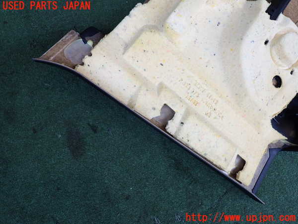 2UPJ-9240167675]BMW 318ti(AU20)右リアピラートリム (ジャンク品) 中古 (E46)_4