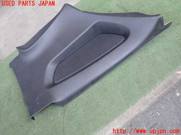 2UPJ-9240167680]BMW 318ti(AU20)左リアピラートリム (ジャンク品) 中古 (E46)_2