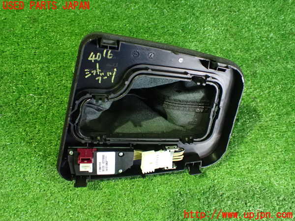 2UPJ-9240167575]BMW 318ti(AU20)シフトブーツ 中古 (E46)_2