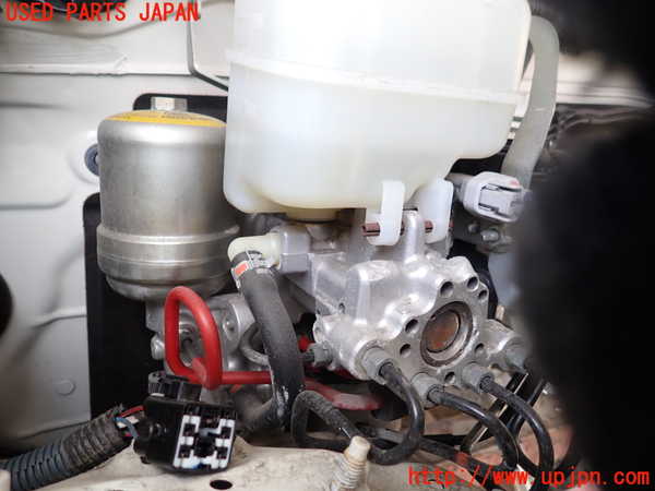 1UPJ-9240174040]FJクルーザー(GSJ15W)ABSアクチュエーター 中古_2