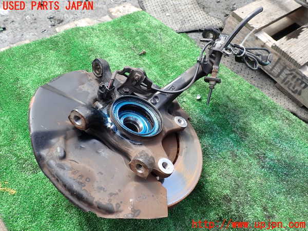 1UPJ-9240174290]FJクルーザー(GSJ15W)右フロントナックルハブ 中古_2