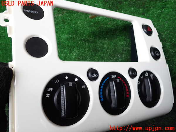 1UPJ-9240176066]FJクルーザー(GSJ15W)エアコンスイッチ1 中古_2