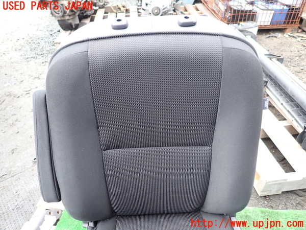 1UPJ-9240177065]FJクルーザー(GSJ15W)助手席シート 中古_2