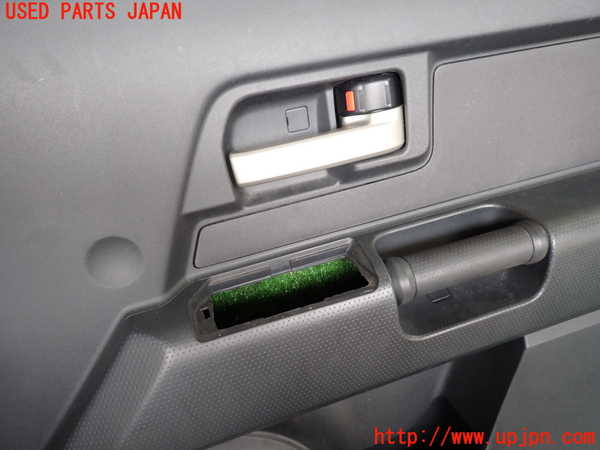 1UPJ-9240171234]FJクルーザー(GSJ15W)右前ドア内張り 中古_2