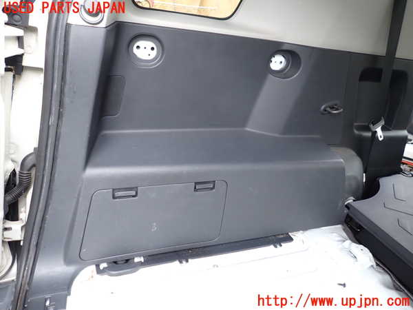 1UPJ-9240177680]FJクルーザー(GSJ15W)左リアピラートリム 中古_3