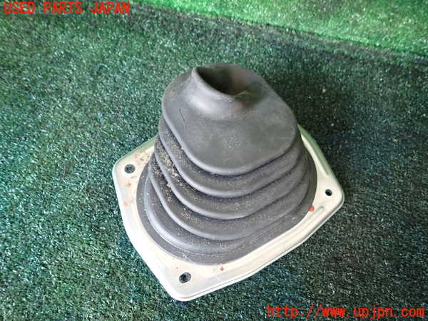 1UPJ-9240177575]FJクルーザー(GSJ15W)シフトブーツ 中古_2